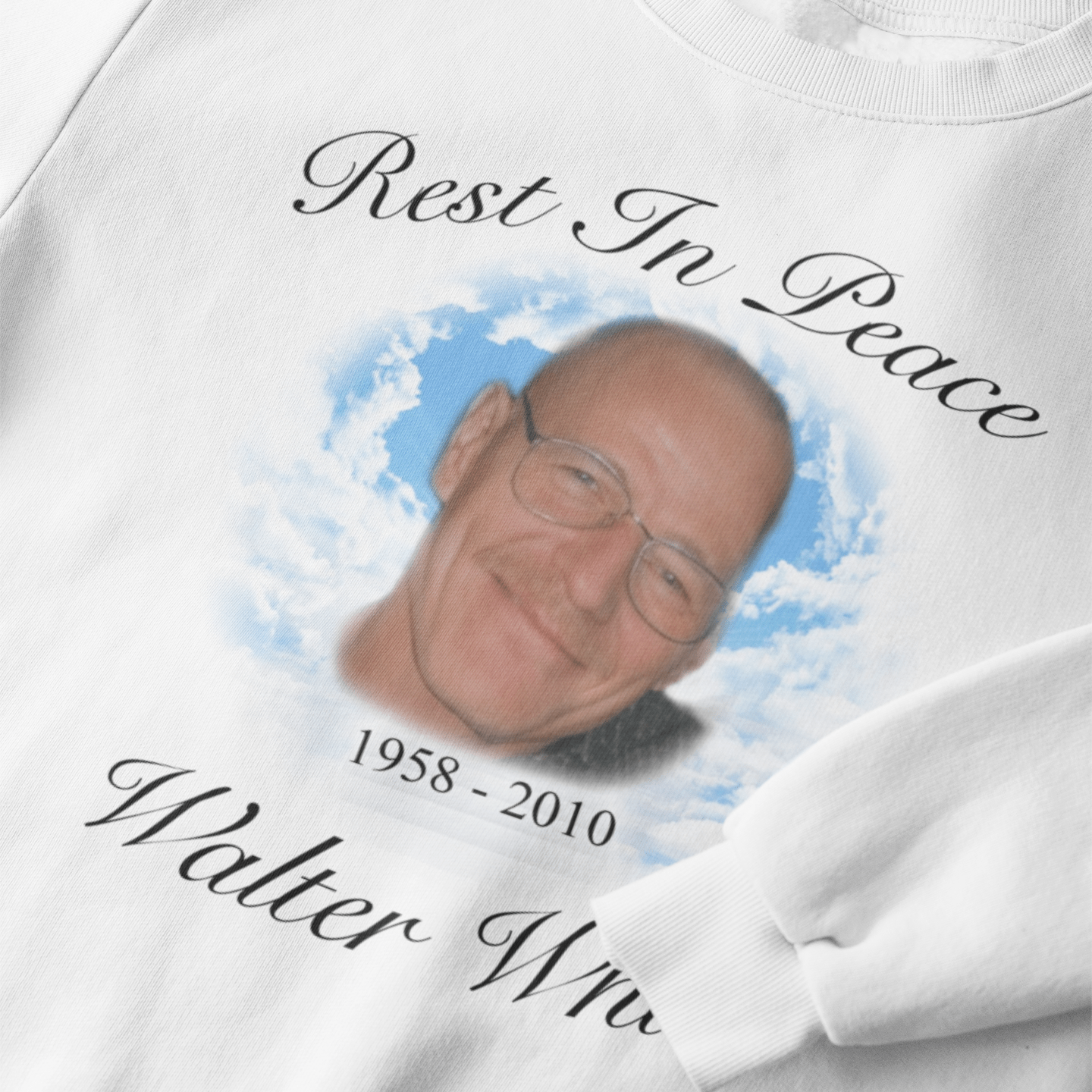 R.I.P. Walter White Breaking Bad - Sweatshirt - The Films Point