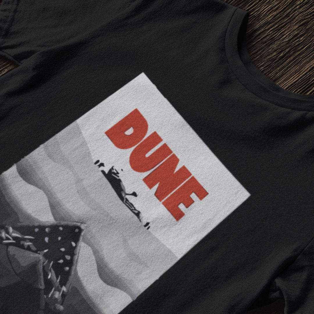 Dune Jaws - T-Shirt